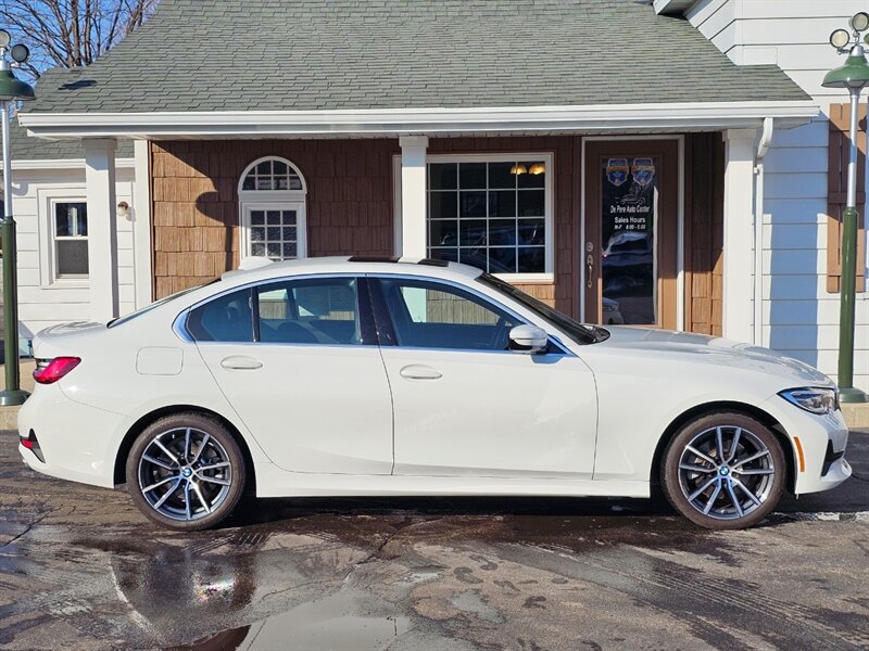 2021 BMW 330i xDrive  