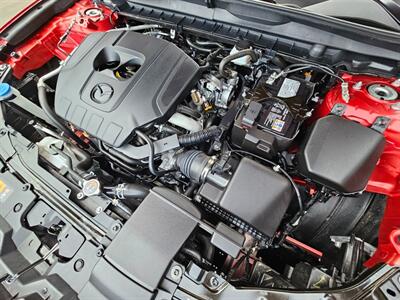 2025 Mazda CX-50 2.5 S Premium Plus   - Photo 36 - De Pere, WI 54115