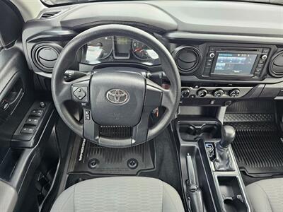2017 Toyota Tacoma SR V6   - Photo 5 - De Pere, WI 54115