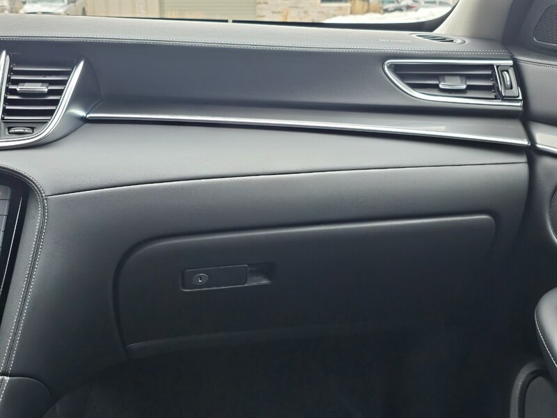 2025 INFINITI QX50 LUXE - Photo 33 - De Pere, WI 54115