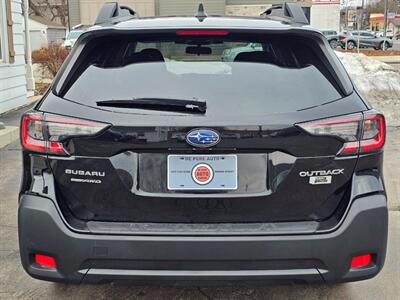2023 Subaru Outback Premium   - Photo 22 - De Pere, WI 54115