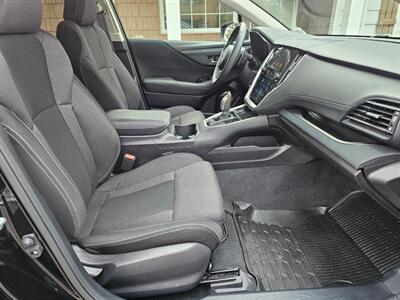 2023 Subaru Outback Premium   - Photo 11 - De Pere, WI 54115