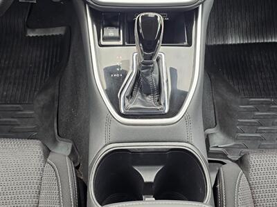 2023 Subaru Outback Premium   - Photo 9 - De Pere, WI 54115