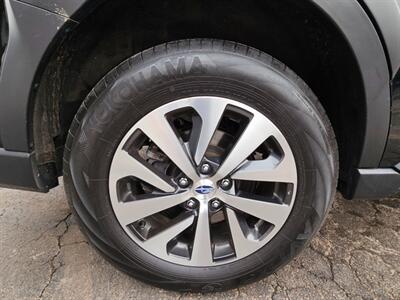 2023 Subaru Outback Premium   - Photo 39 - De Pere, WI 54115