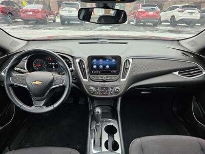 2020 Chevrolet Malibu RS   - Photo 4 - De Pere, WI 54115