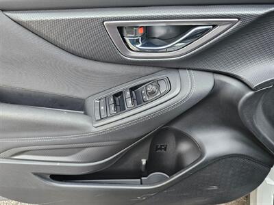 2023 Subaru Forester Premium - Photo 19 - De Pere, WI 54115