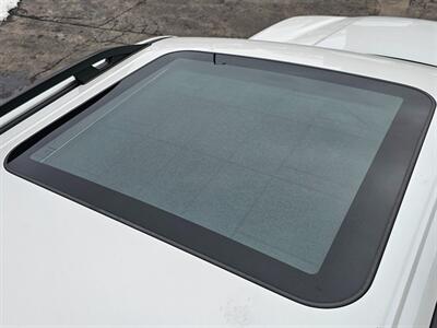 2023 Subaru Forester Premium - Photo 3 - De Pere, WI 54115