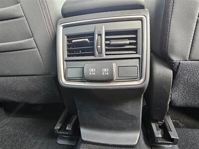 2023 Subaru Forester Premium - Photo 38 - De Pere, WI 54115
