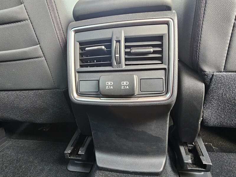 2023 Subaru Forester Premium - Photo 38 - De Pere, WI 54115