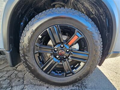 2025 Nissan Rogue Rock Creek   - Photo 24 - De Pere, WI 54115