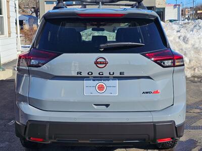 2025 Nissan Rogue Rock Creek   - Photo 23 - De Pere, WI 54115