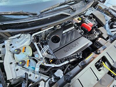 2025 Nissan Rogue Rock Creek   - Photo 37 - De Pere, WI 54115