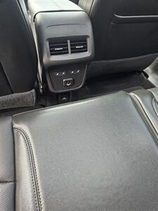 2019 Chevrolet Equinox Premier   - Photo 16 - West Allis, WI 53214