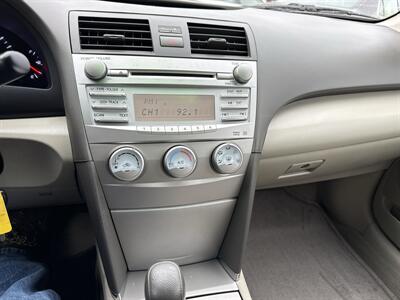 2011 Toyota Camry LE - Photo 23 - West Allis, WI 53214