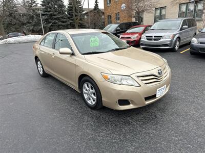 2011 Toyota Camry LE - Photo 2 - West Allis, WI 53214