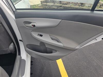 2009 Toyota Corolla LE - Photo 17 - West Allis, WI 53214