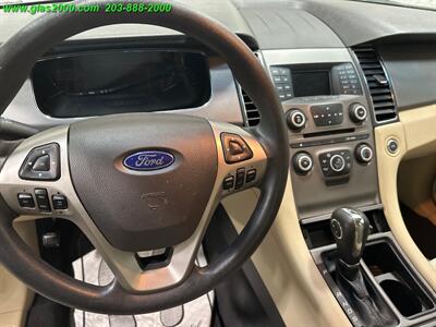 2018 Ford Taurus SE   - Photo 4 - Bethany, CT 06524