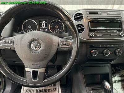 2013 Volkswagen Tiguan S 4Motion   - Photo 21 - Bethany, CT 06524