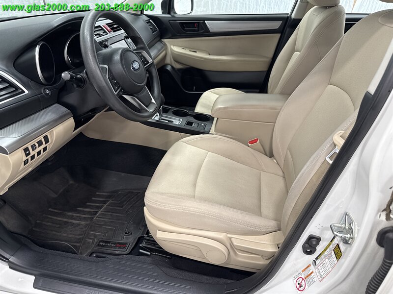 2018 Subaru Legacy 2.5i - Photo 3 - Bethany, CT 06524