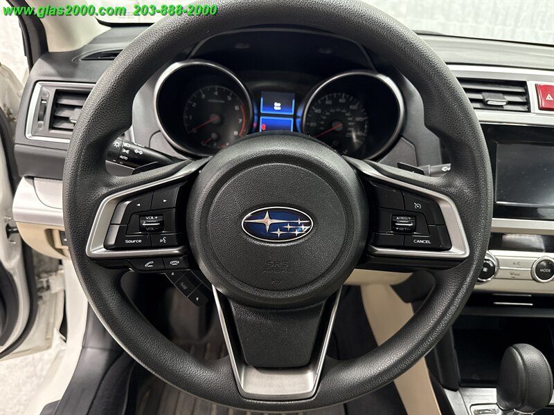 2018 Subaru Legacy 2.5i - Photo 4 - Bethany, CT 06524