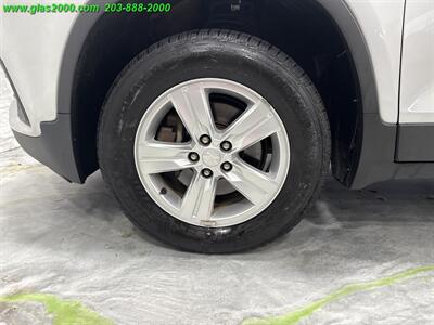 2017 Chevrolet Trax LT   - Photo 16 - Bethany, CT 06524