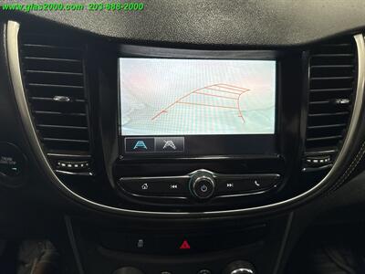 2017 Chevrolet Trax LT   - Photo 11 - Bethany, CT 06524