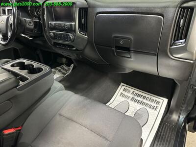 2019 Chevrolet Silverado 1500 LD LT   - Photo 5 - Bethany, CT 06524