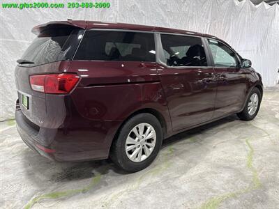 2018 Kia Sedona LX - Photo 8 - Bethany, CT 06524