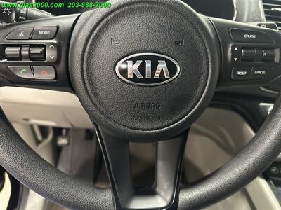 2018 Kia Sedona LX - Photo 33 - Bethany, CT 06524
