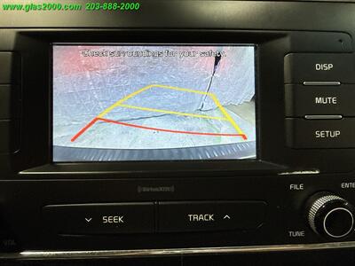 2018 Kia Sedona LX - Photo 11 - Bethany, CT 06524