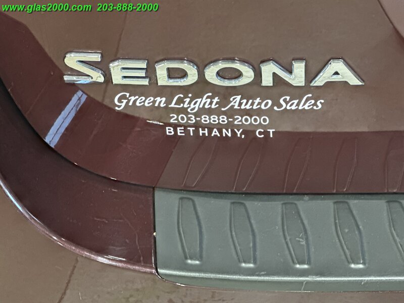 2018 Kia Sedona LX - Photo 15 - Bethany, CT 06524