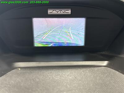 2017 Ford C-MAX Hybrid SE - Photo 4 - Bethany, CT 06524