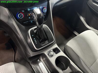 2017 Ford C-MAX Hybrid SE - Photo 18 - Bethany, CT 06524