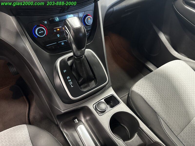 2017 Ford C-MAX Hybrid SE - Photo 18 - Bethany, CT 06524