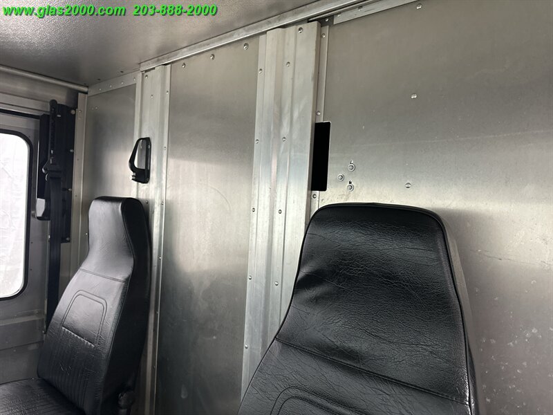 2016 Ford «model» - Photo 11 - Bethany, CT 06524