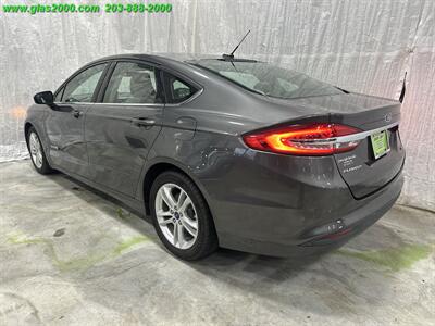 2018 Ford Fusion Hybrid S   - Photo 7 - Bethany, CT 06524