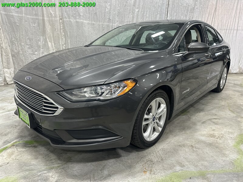 2018 Ford Fusion Hybrid S   - Photo 1 - Bethany, CT 06524