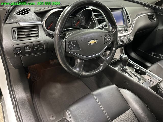 2017 Chevrolet Impala LT 1LT photo