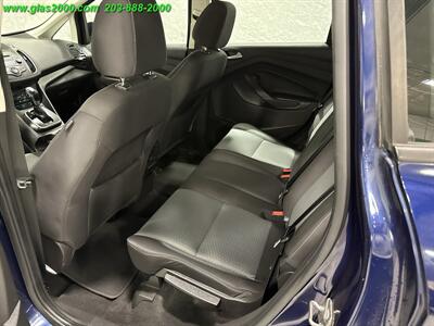 2017 Ford C-MAX Hybrid SE   - Photo 15 - Bethany, CT 06524