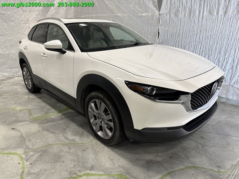2020 Mazda CX-30 Premium - Photo 2 - Bethany, CT 06524