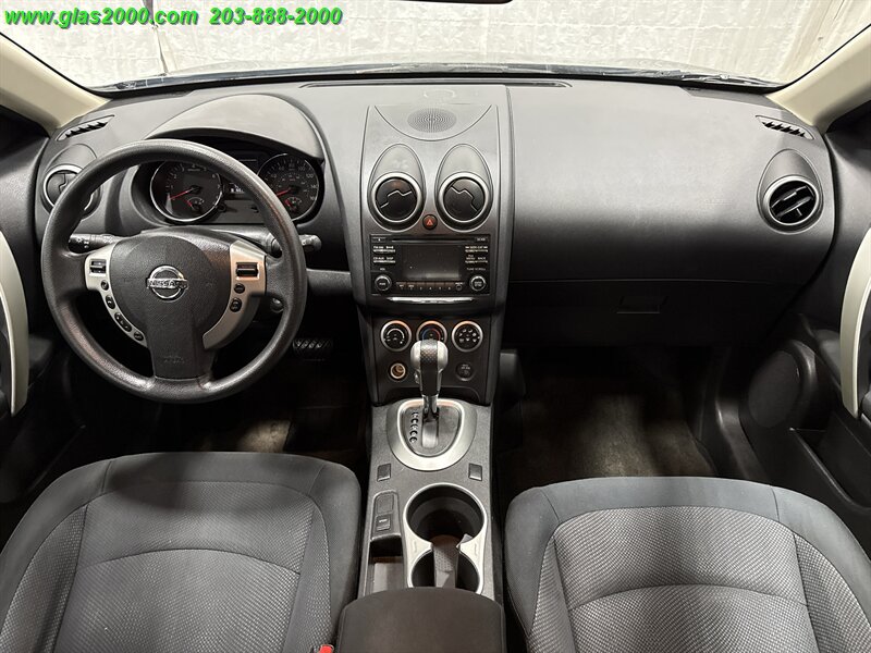 2014 Nissan Rogue S - Photo 6 - Bethany, CT 06524