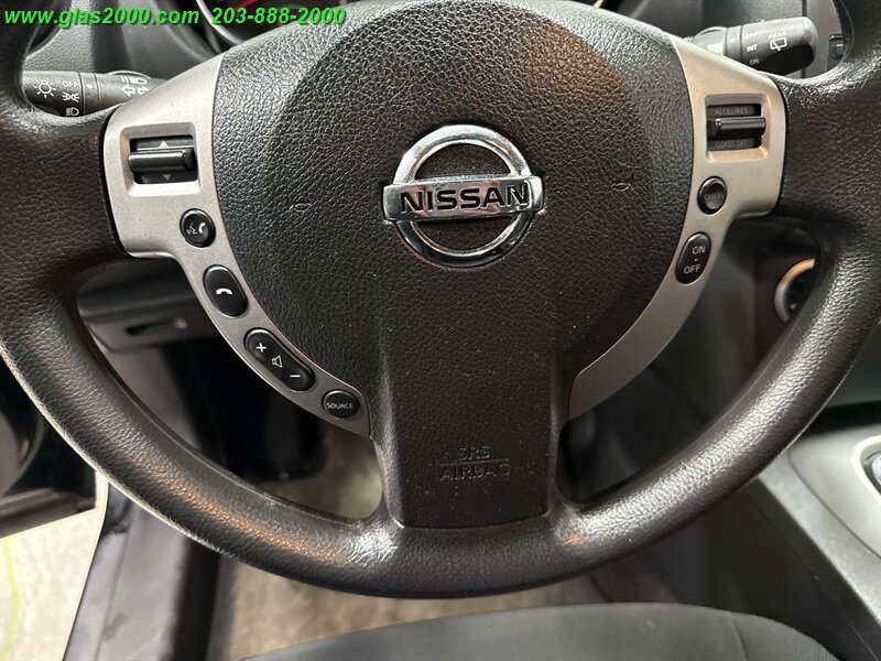 2014 Nissan Rogue S - Photo 17 - Bethany, CT 06524