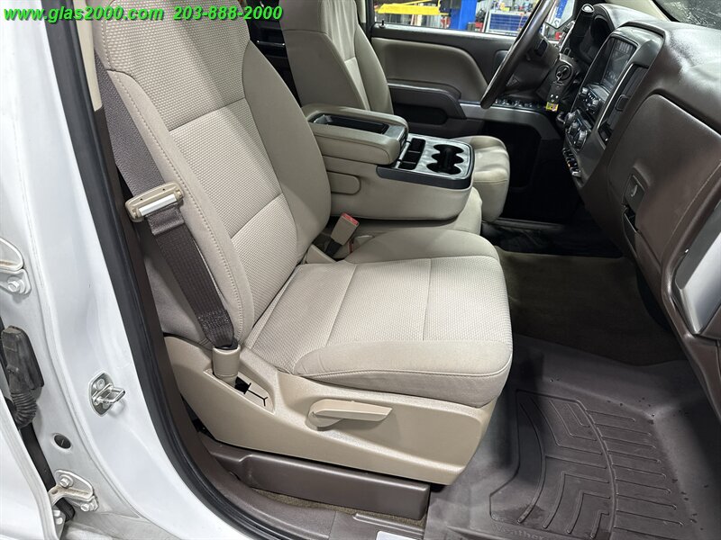 2017 Chevrolet Silverado 1500 LT LT2 - Photo 5 - Bethany, CT 06524