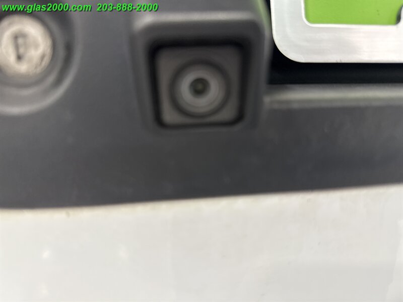 2022 Chevrolet Express LS Passenger - Photo 25 - Bethany, CT 06524