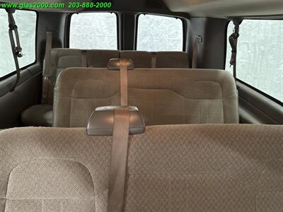 2022 Chevrolet Express LS Passenger - Photo 12 - Bethany, CT 06524