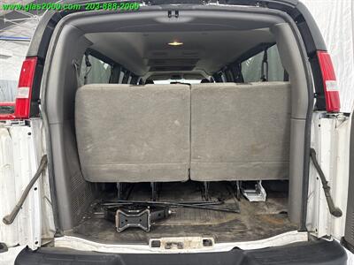 2022 Chevrolet Express LS Passenger - Photo 10 - Bethany, CT 06524