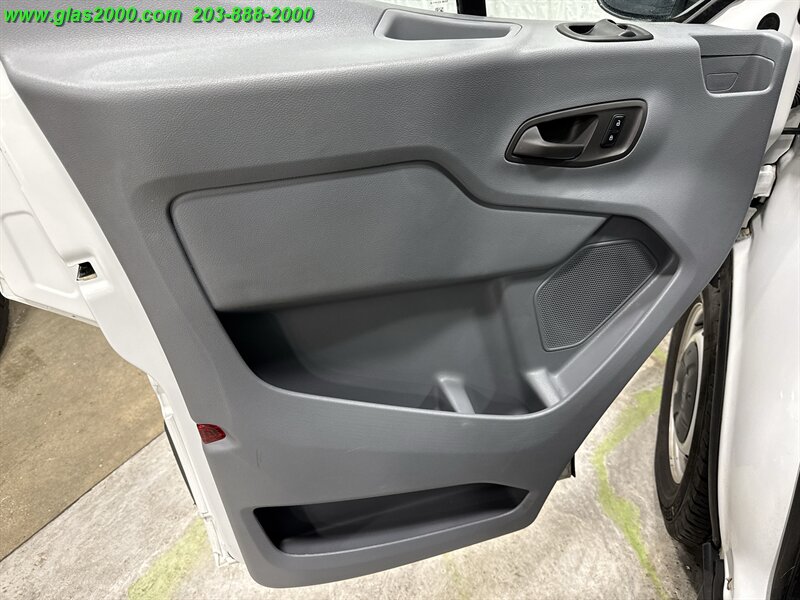 2017 Ford Transit XL - Photo 22 - Bethany, CT 06524