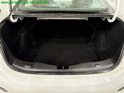 2017 Chevrolet Cruze LT   - Photo 15 - Bethany, CT 06524