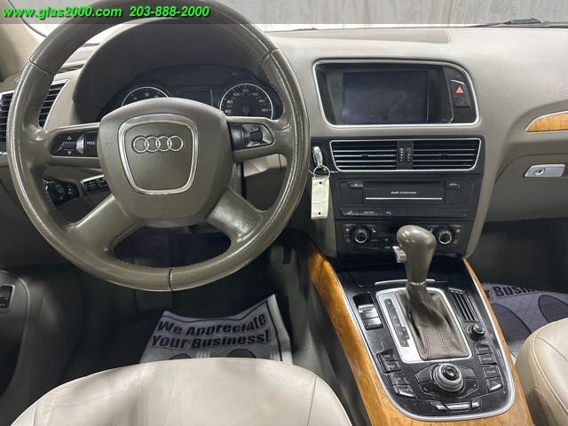 2009 Audi Q5 3.2 quattro photo