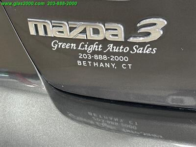 2010 Mazda Mazda3 i Touring   - Photo 15 - Bethany, CT 06524